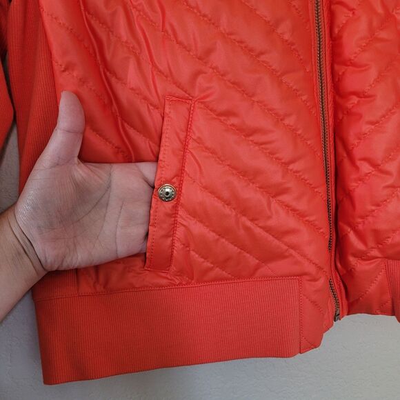 Chico’s Zenergy Orange Quilted Puffer Jacket Size 2 Large Gold Snap Pockets - Picture 6 of 7